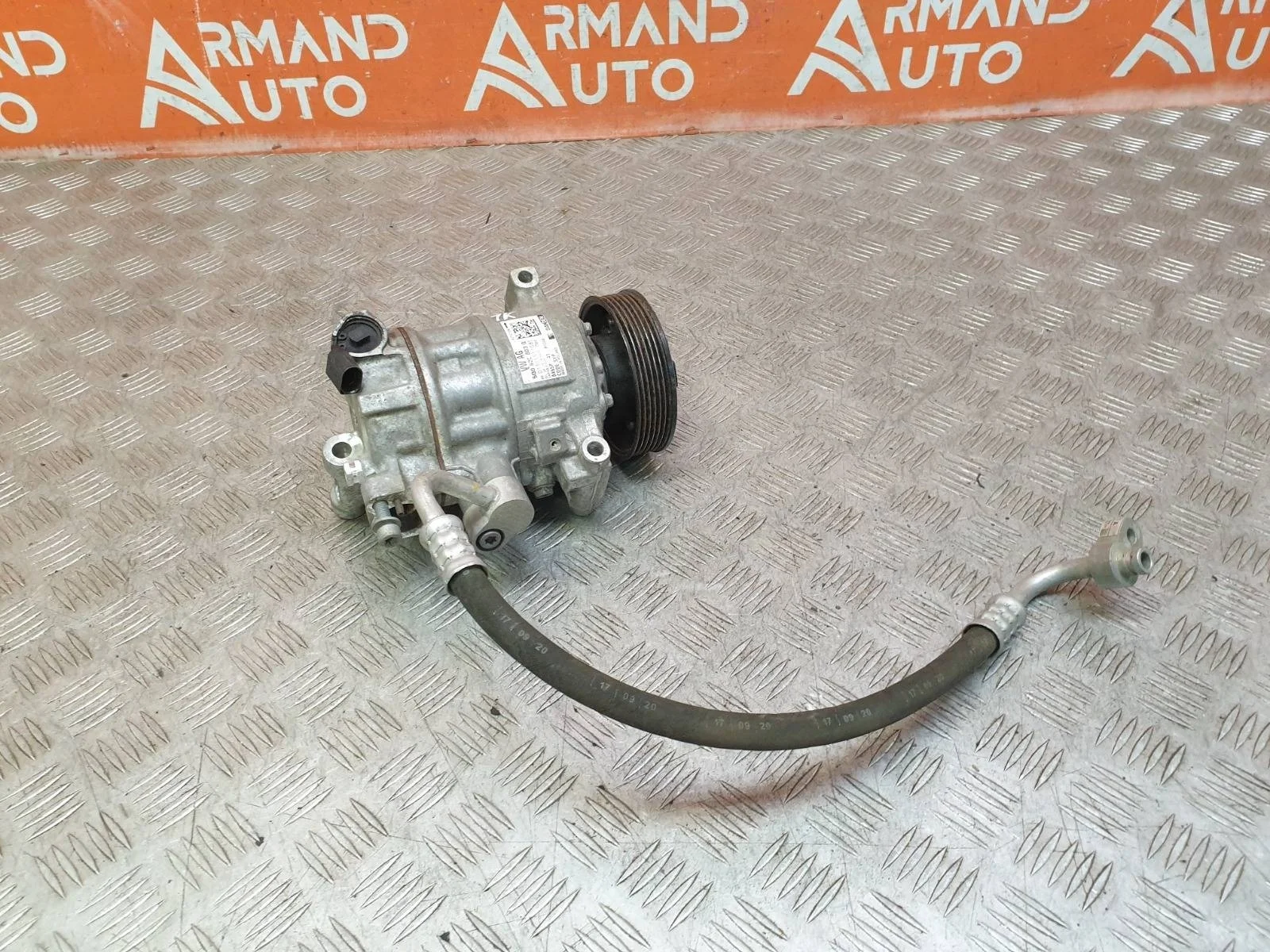 Компрессор кондиционера Skoda Rapid 2017-2020