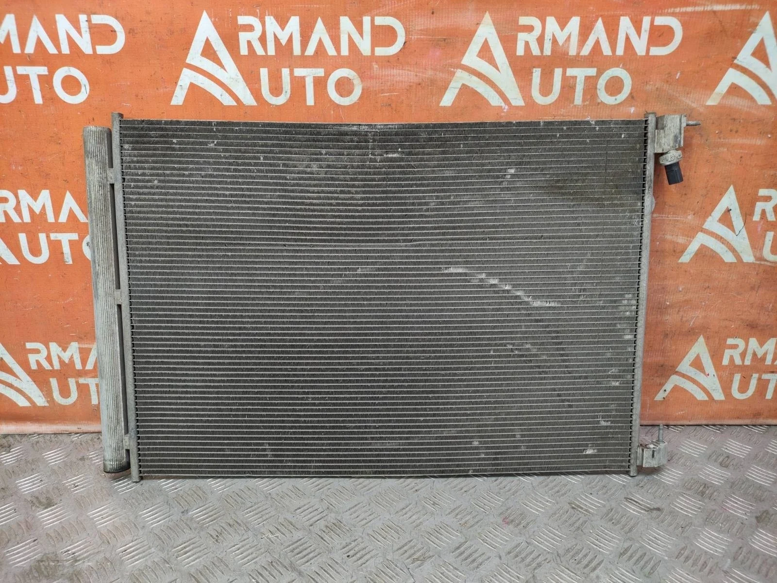 Радиатор кондиционера MERCEDES -Class 2014-2021 W205