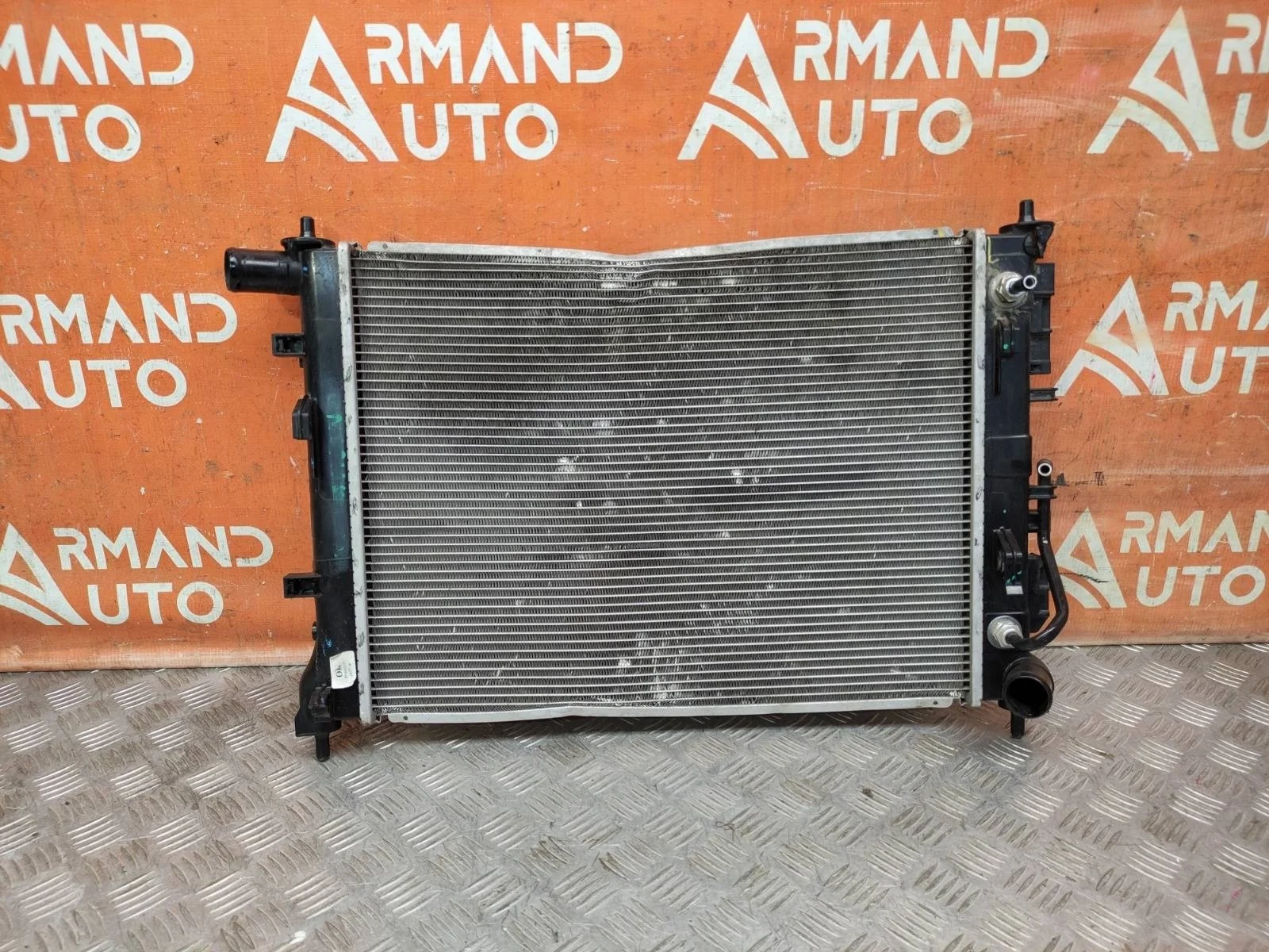 Радиатор двигателя (двс) Hyundai Solaris 2017-нв