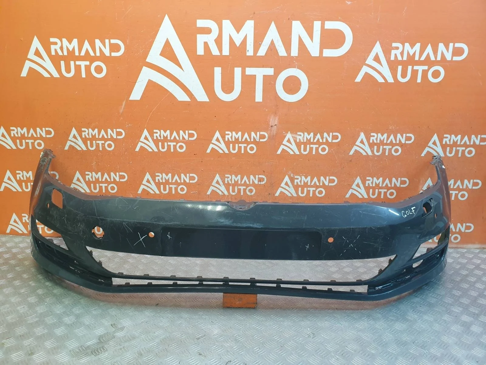 Бампер Volkswagen Golf 2012-2017