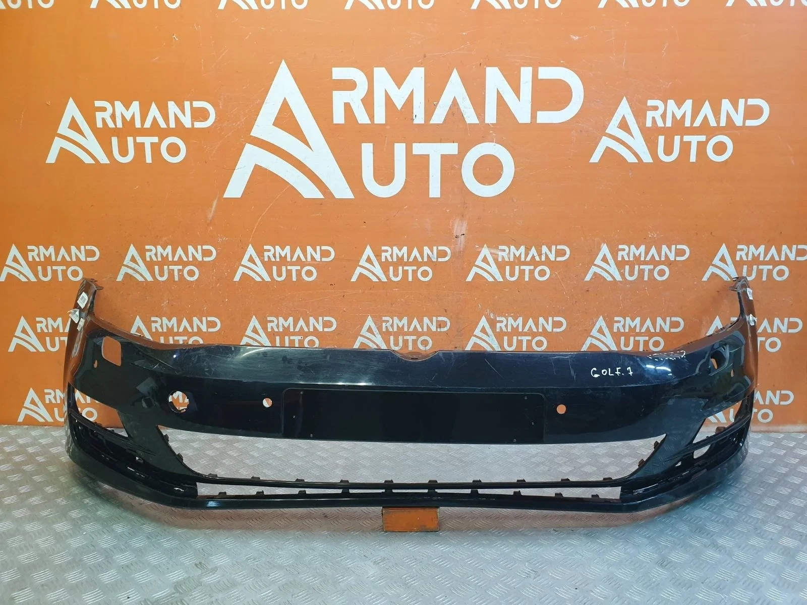 Бампер Volkswagen Golf 2012-2017