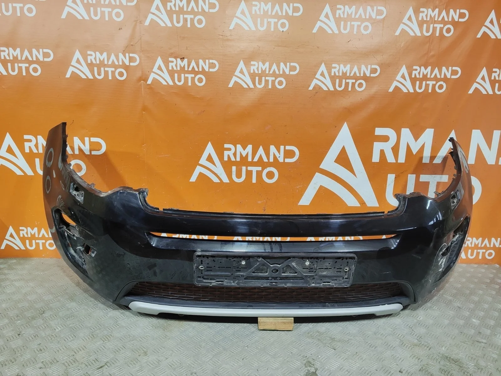Бампер Land Rover Discovery Sport 2014-2019 L550