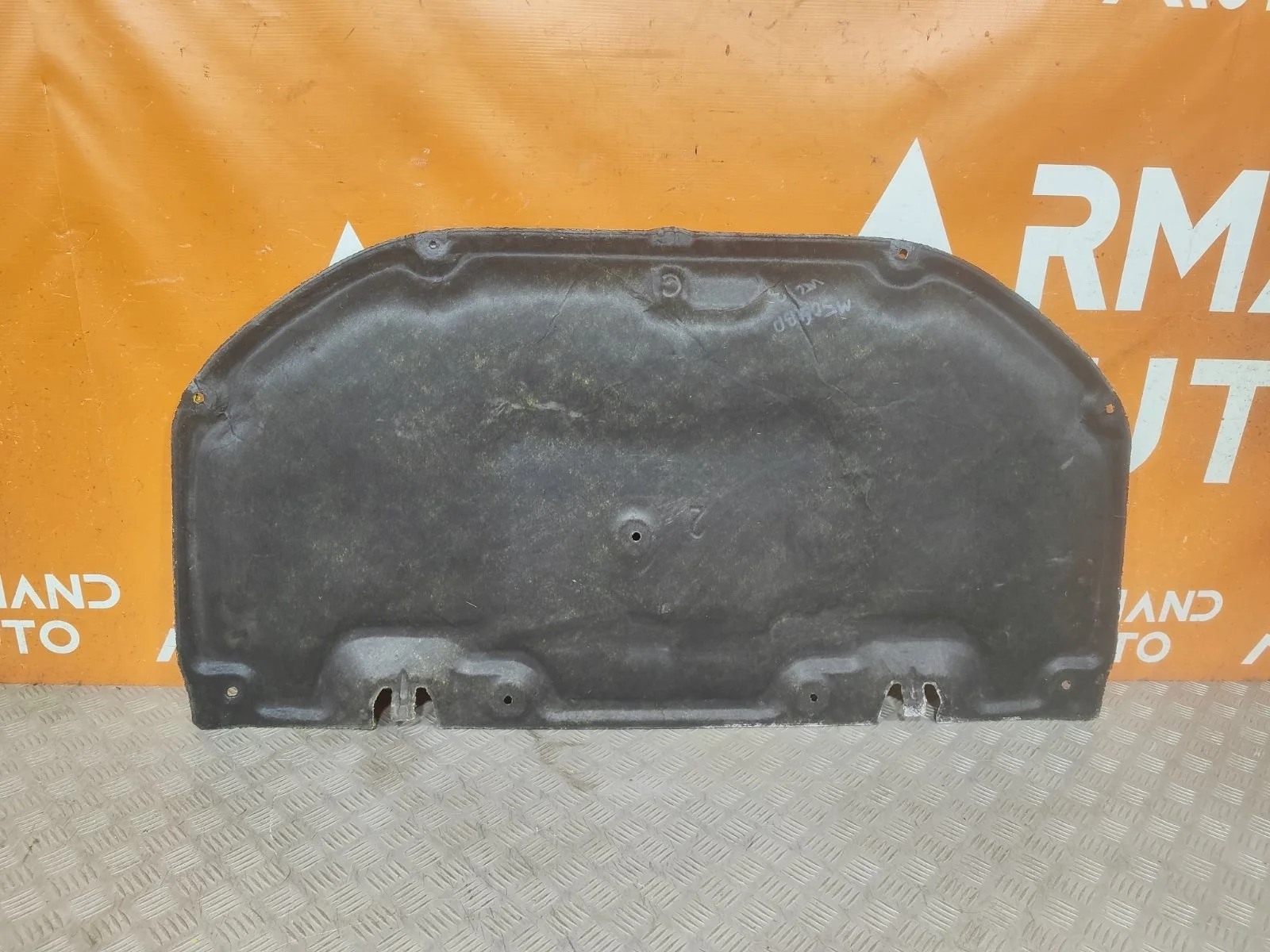 Шумоизоляция капота Toyota Camry 2017-нв 8 XV70