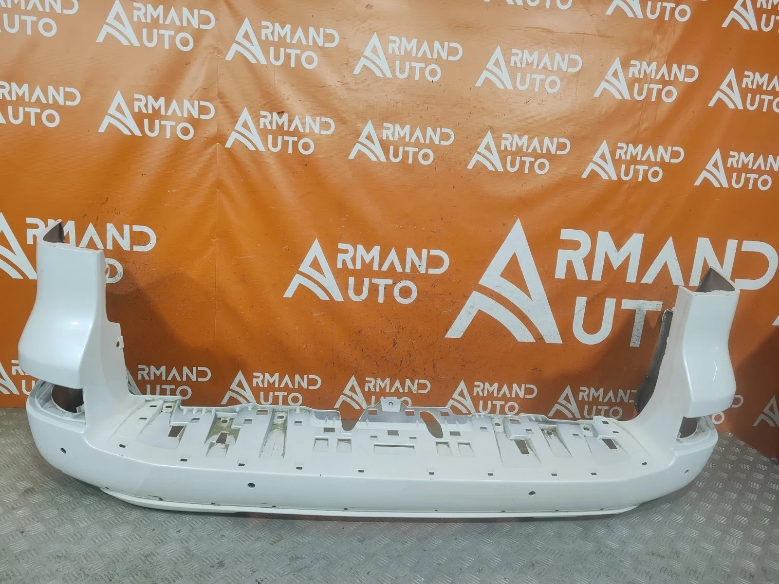 Бампер Lexus GX 2013-нв URJ150