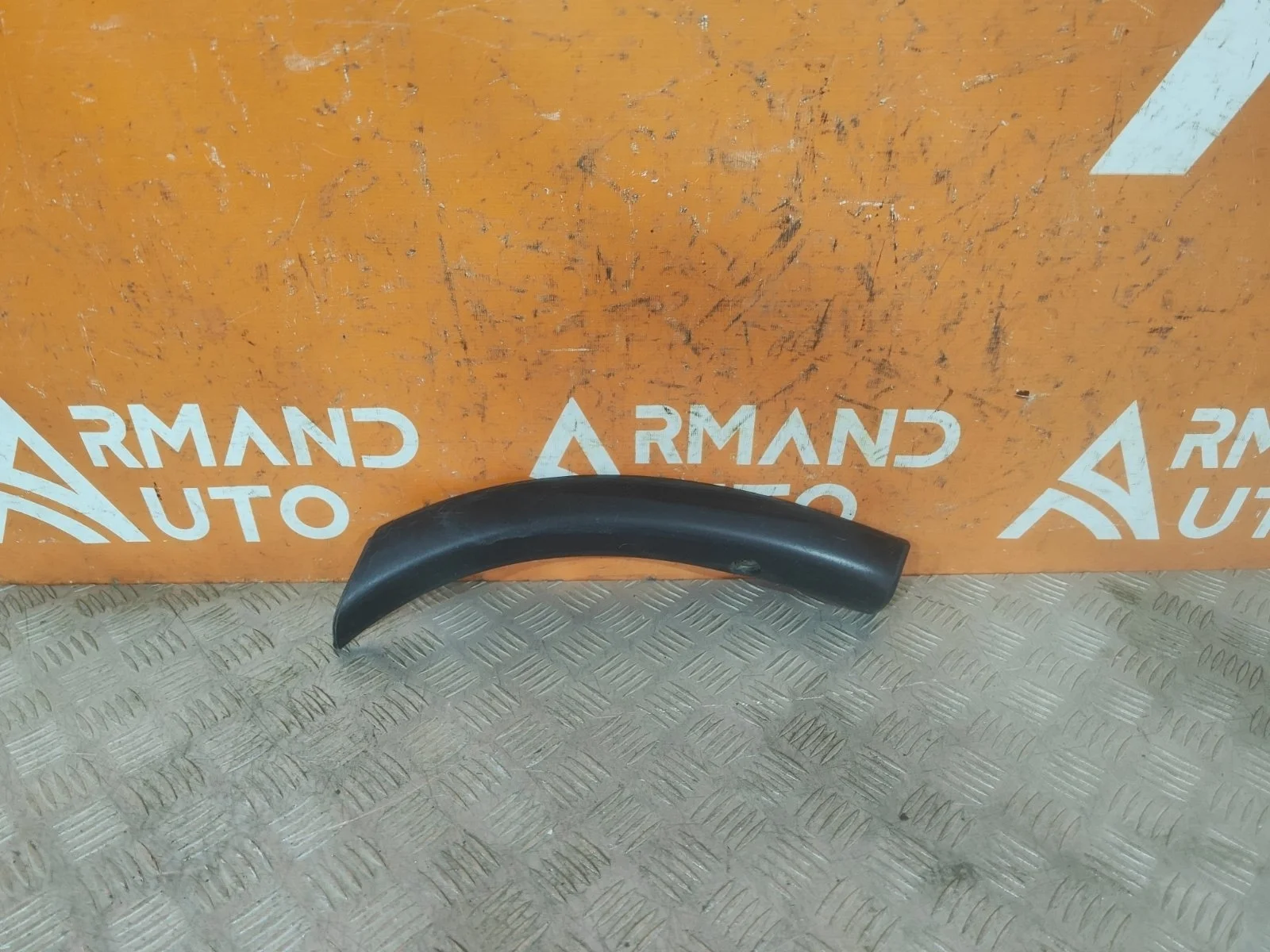 Расширитель бампера Mitsubishi Outlander 2014-2018 3