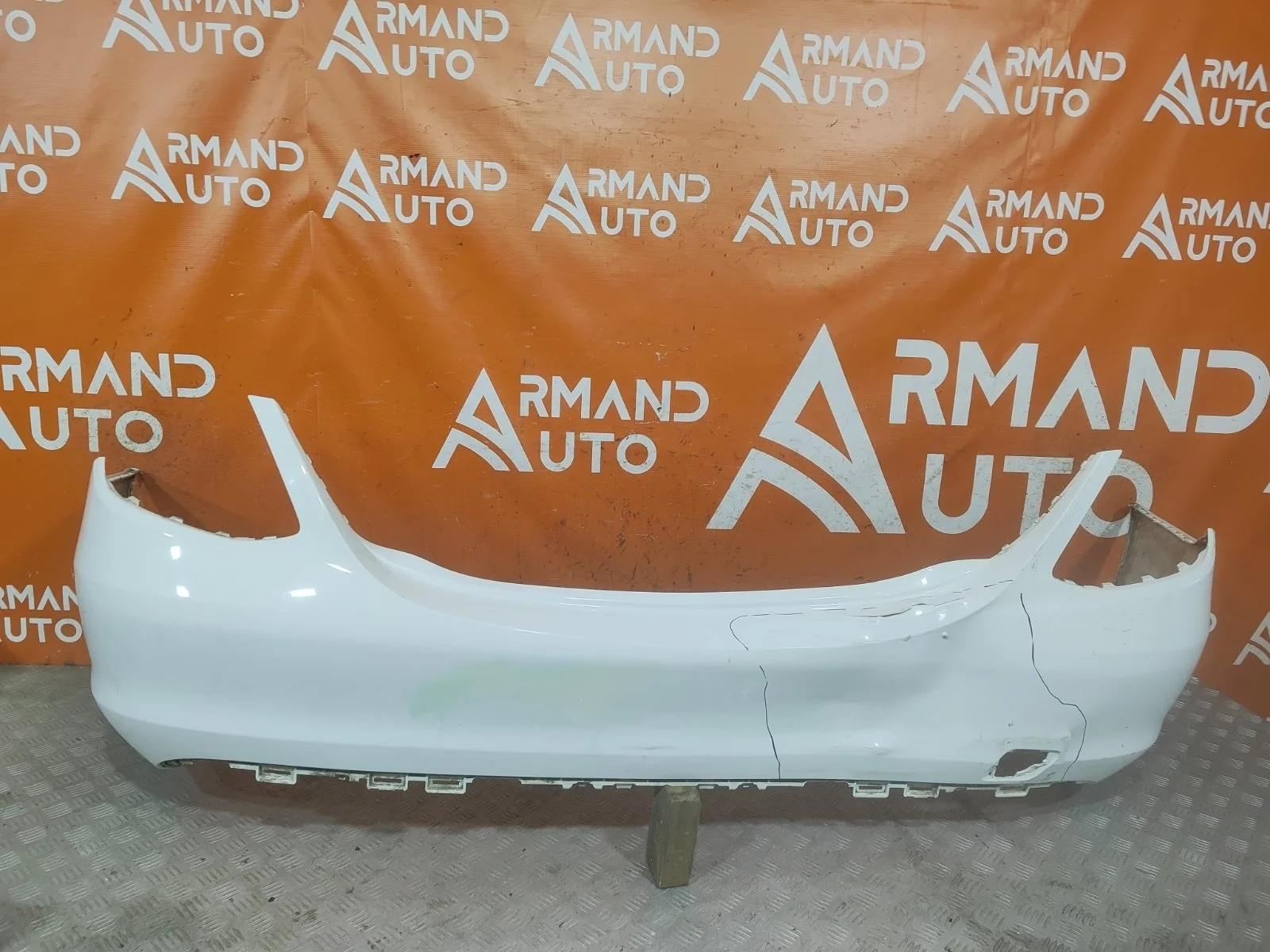 Бампер Mercedes -Class 2014-2021 W205