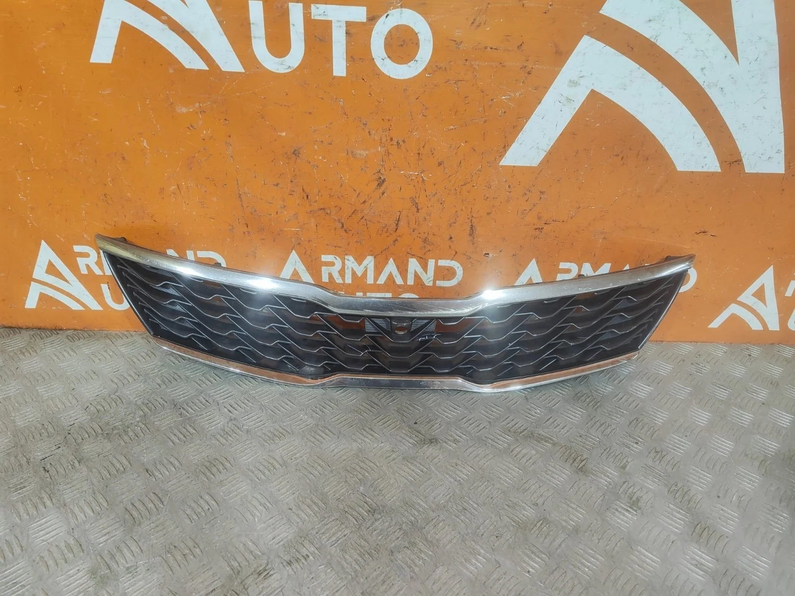 Решетка радиатора Kia Optima 2018-2020 4 JF