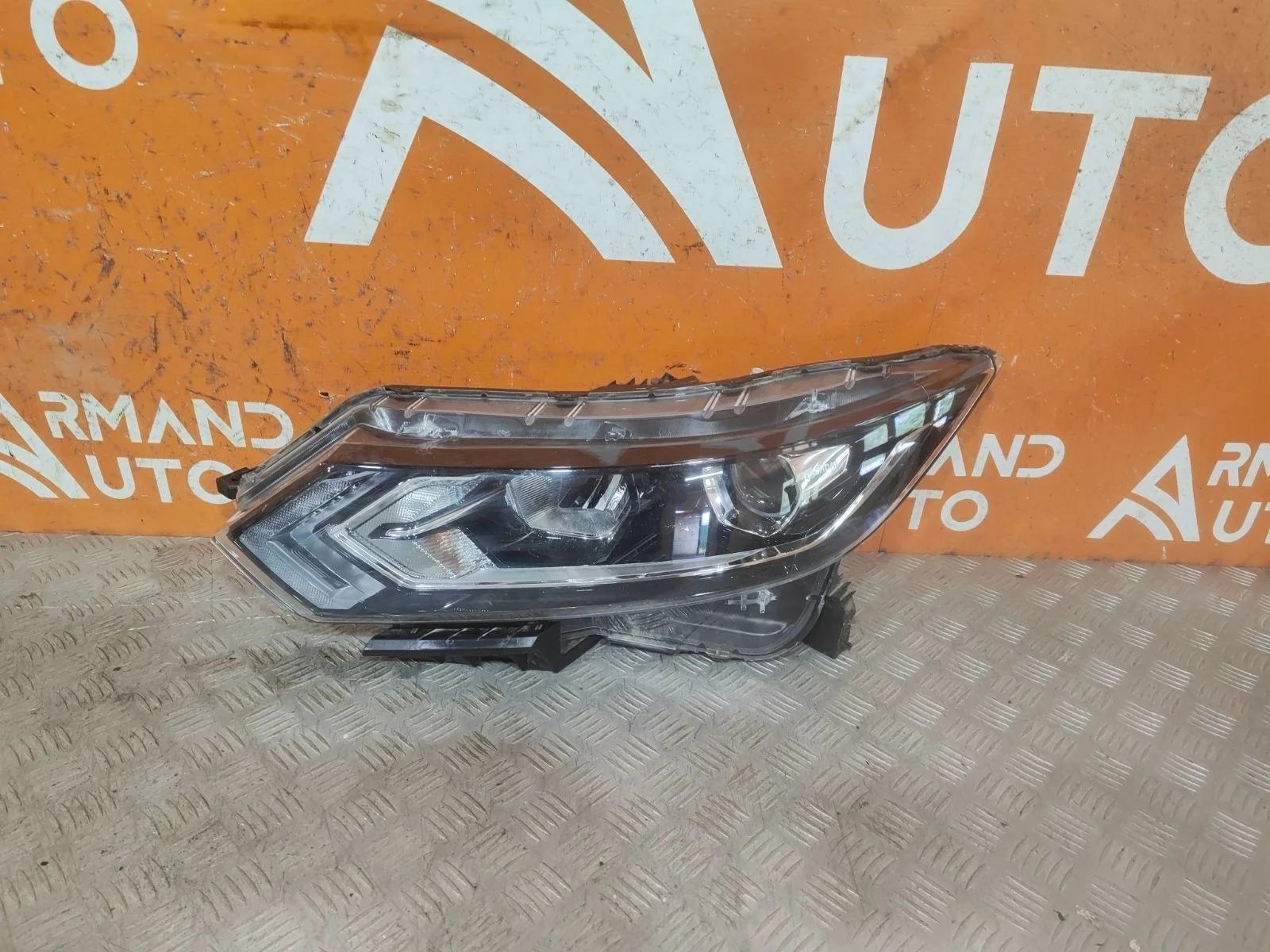 Фара Nissan Qashqai 2017-2022 j11