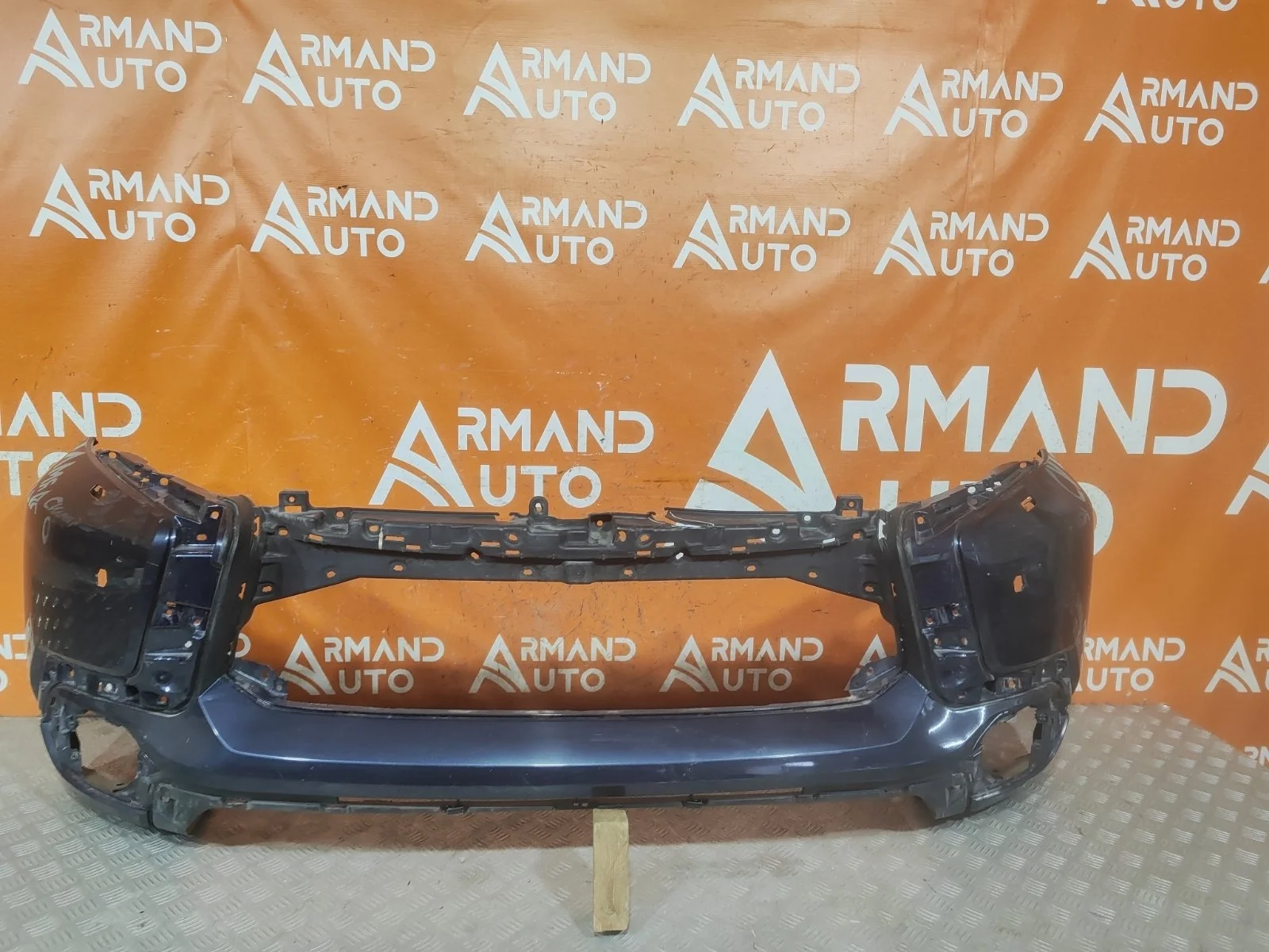 Бампер Mitsubishi Pajero Sport 2015-2021 3