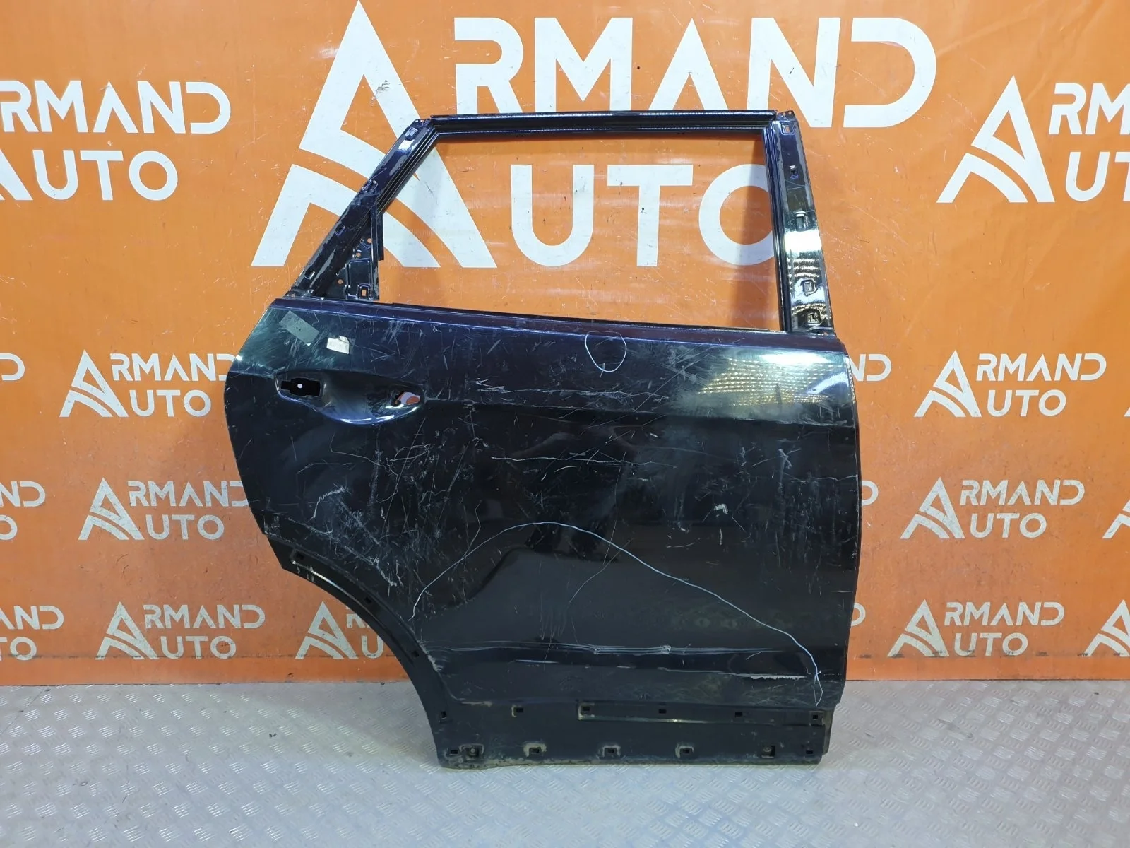 Дверь Hyundai Grand Santa Fe 2012-2019 B8