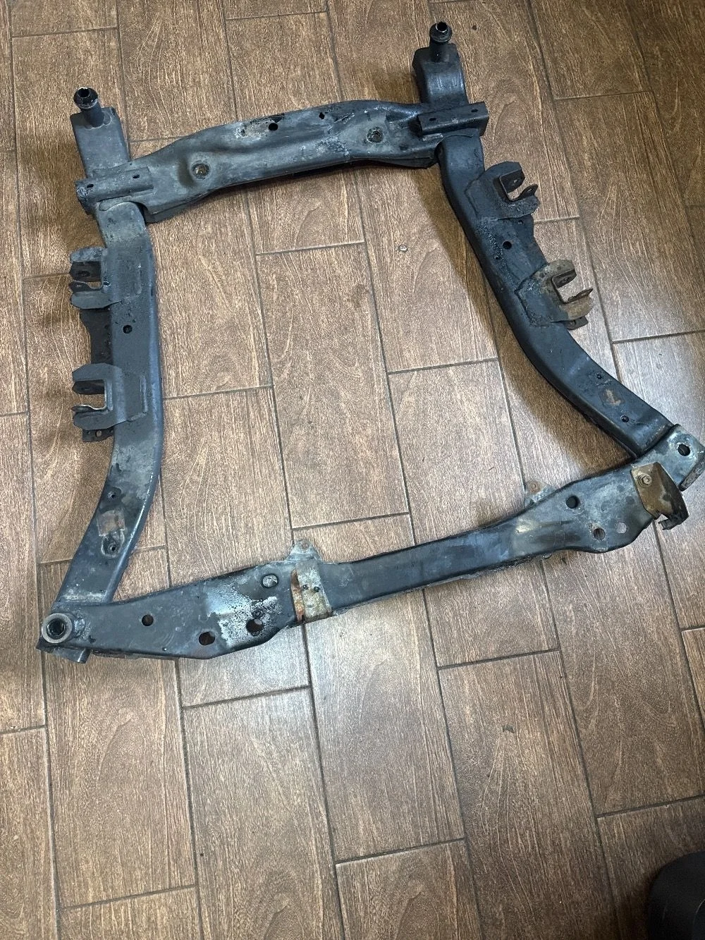 Подрамник передний Renault Duster I (2010—2015)