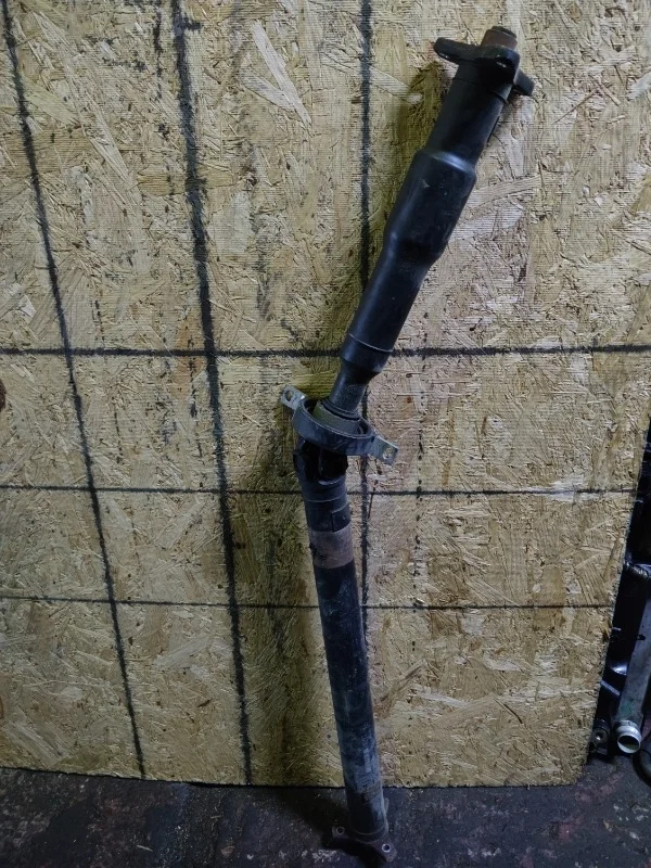 Карданный вал BMW X1 2.0DX 2010 E84