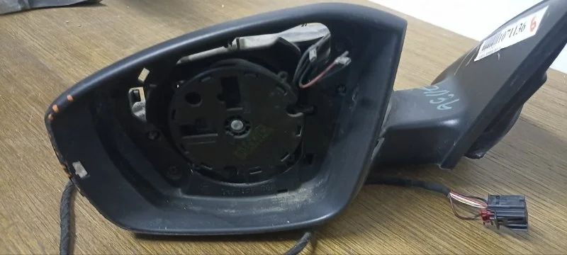 Зеркало Skoda Octavia 5E1857507N A7, переднее левое