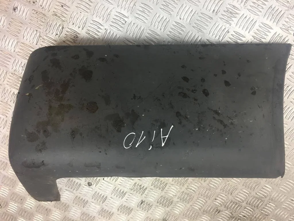 Клык заднего бампера правый FORD Transit VII (200