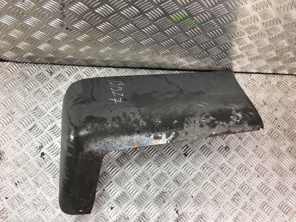 Клык заднего бампера правый FORD Transit VII (200