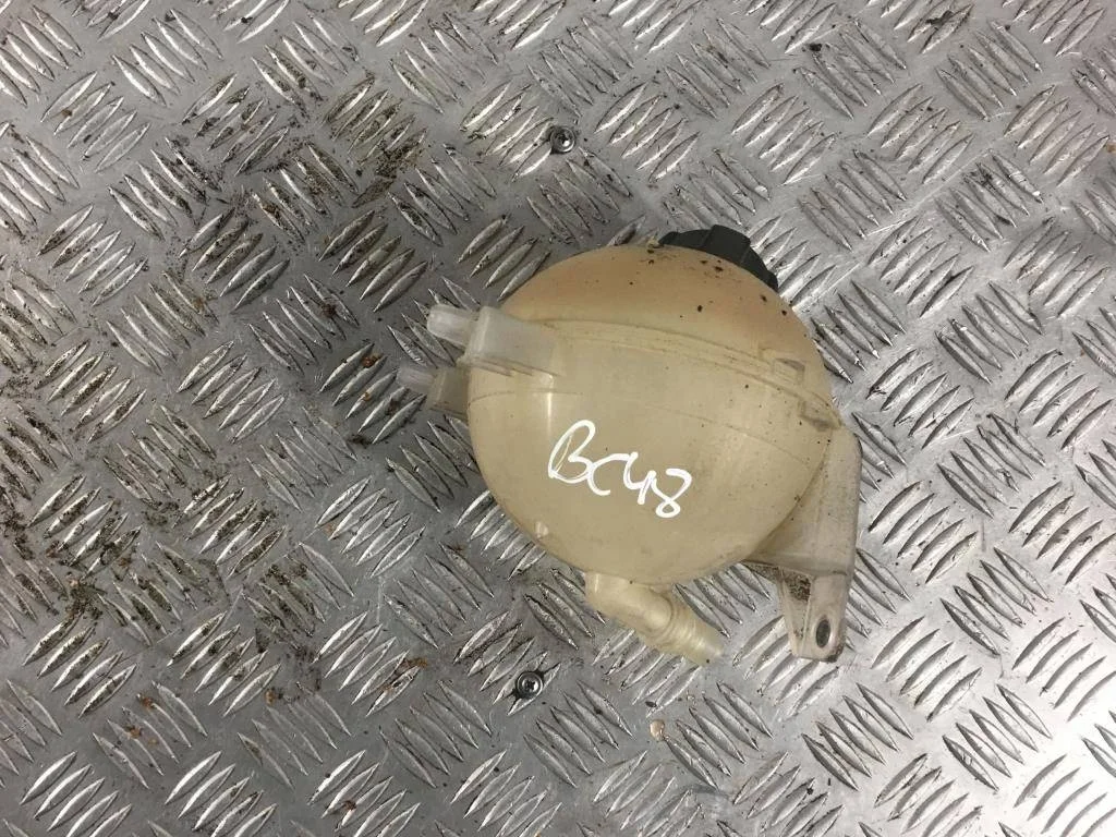 Бачок расширительный Peugeot Partner II рестайлин