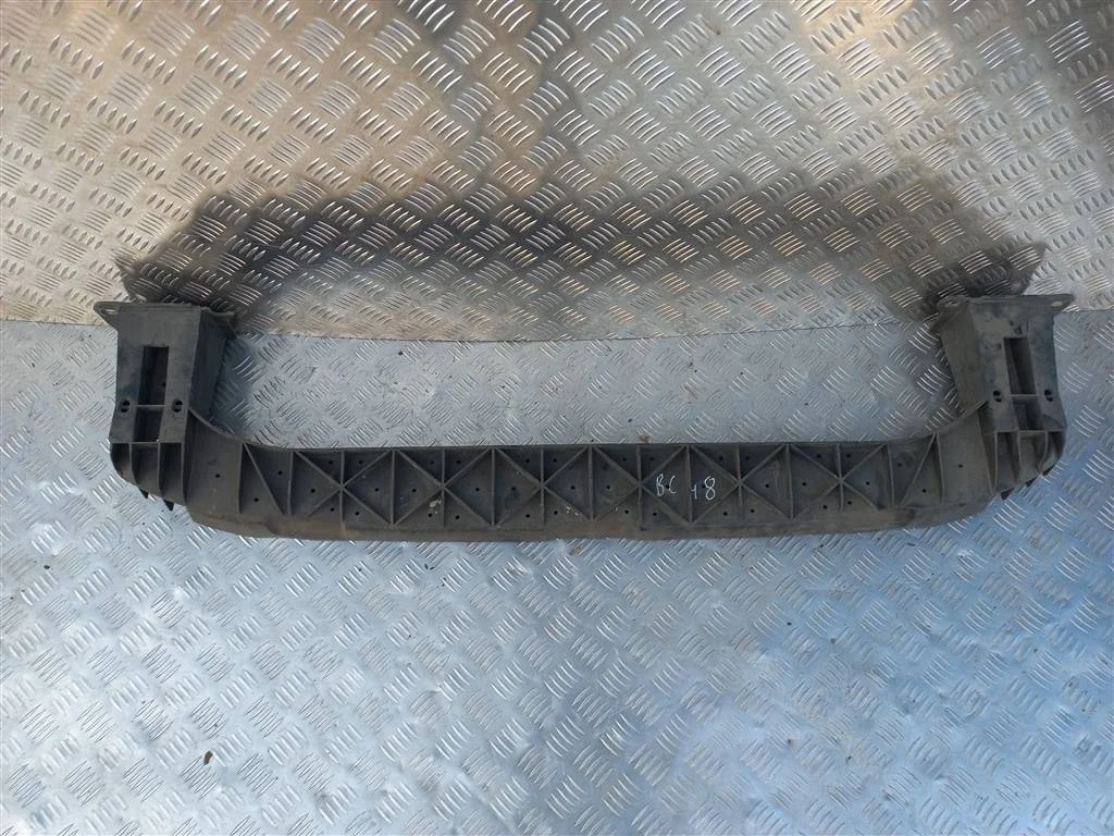 Усилитель бампера передний Peugeot Partner II рес