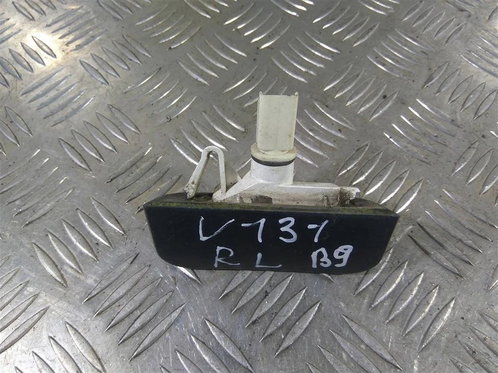 Фонарь номерного знака Peugeot Partner II рестайл