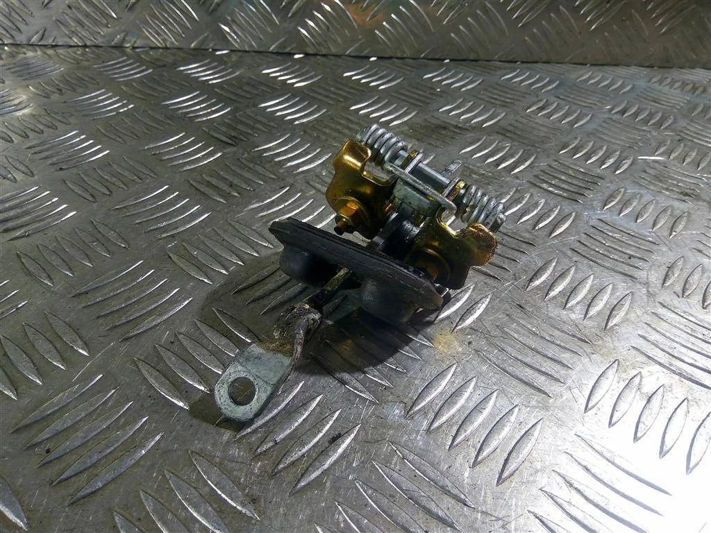 Ограничитель двери передней Renault Kangoo I рест