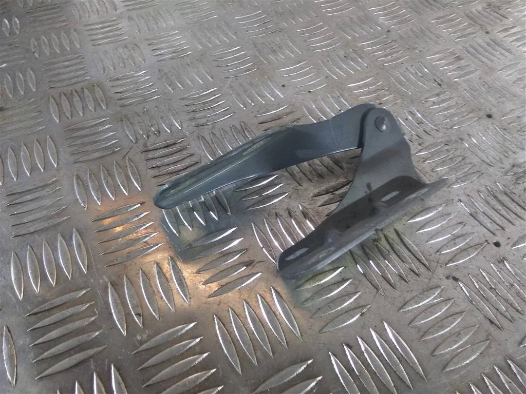 Петля капота левая FORD Transit VII (2006—2014)