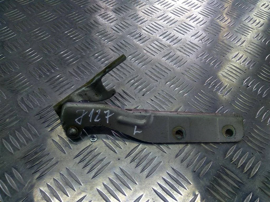 Петля капота левая Fiat Doblo I рестайлинг (2005—