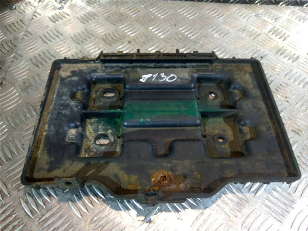 Подставка под Аккумулятор Hyundai Grand Starex I