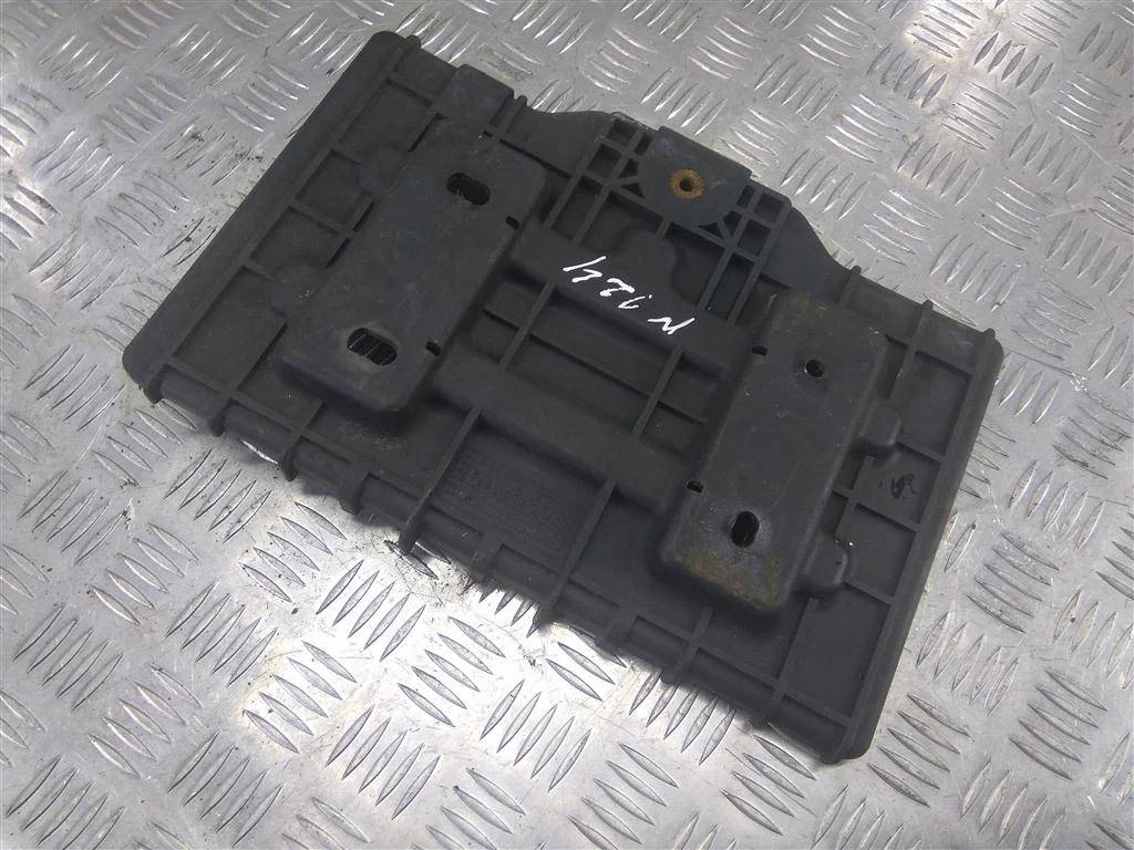 Подставка под Аккумулятор Hyundai Grand Starex I