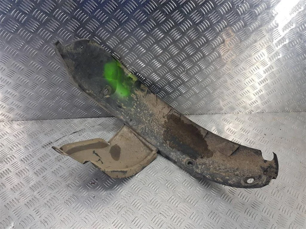 Подкрылок передний левый Renault Kangoo I рестайл