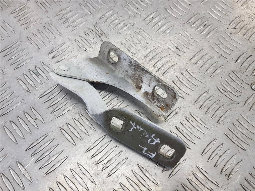 Петля капота левая FORD Transit VII (2006—2014)