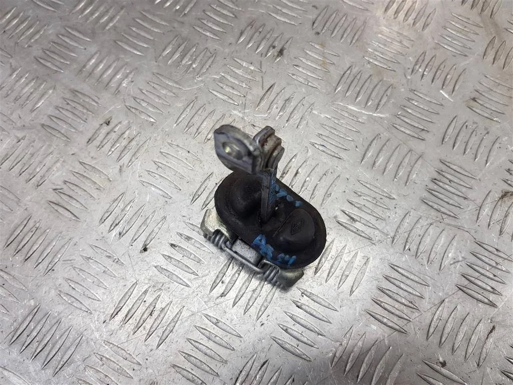 Ограничитель двери передней Renault Kangoo I рест