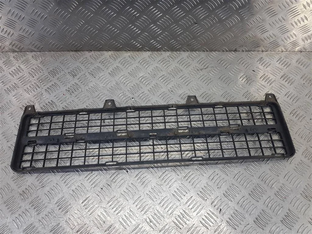 Решетка бампера Peugeot Partner I рестайлинг (200