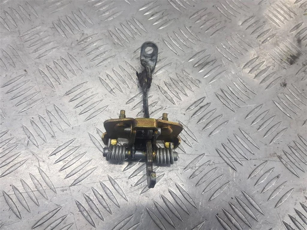 Ограничитель двери передней Renault Kangoo I рест