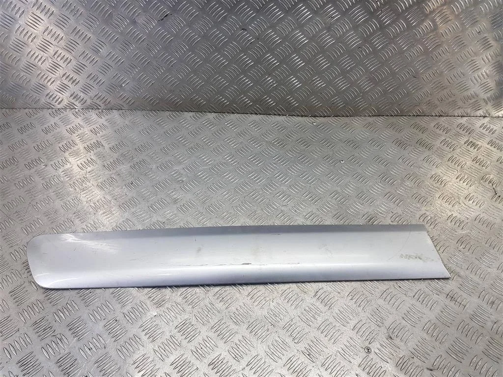 Накладка двери передней Citroen Berlingo II (2008