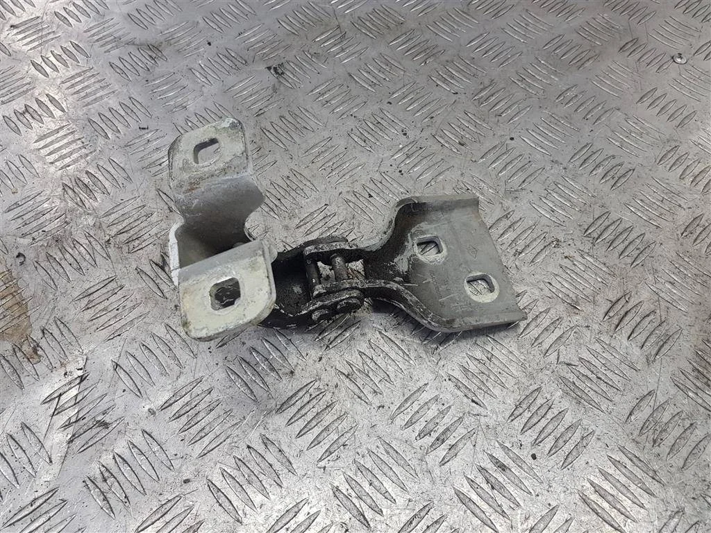 Петля двери передней Renault Master III (2010—201