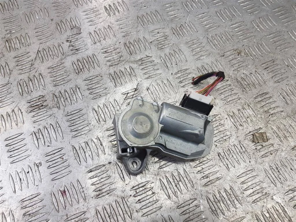 Замок рулевой колонки MERCEDES-BENZ Vito W639 (20