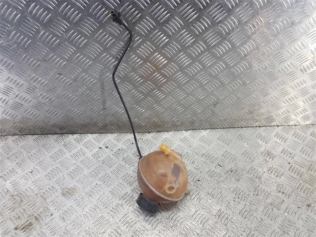 Бачок расширительный Peugeot Expert II (2007—2012)