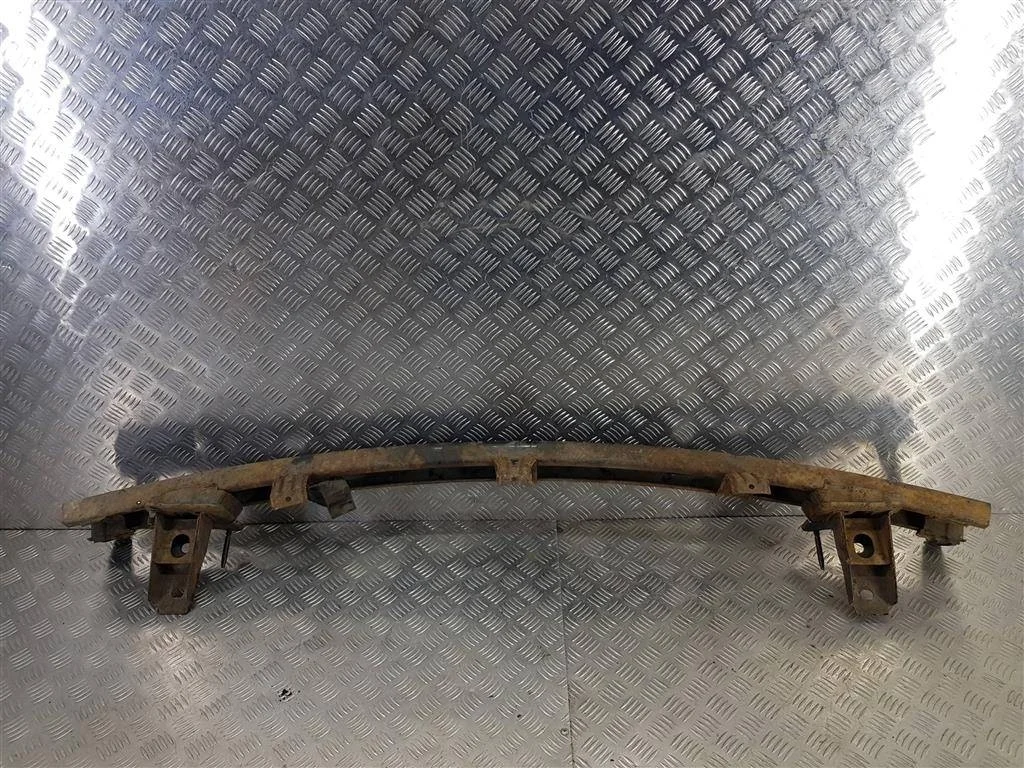 Усилитель бампера задний Hyundai Grand Starex I (