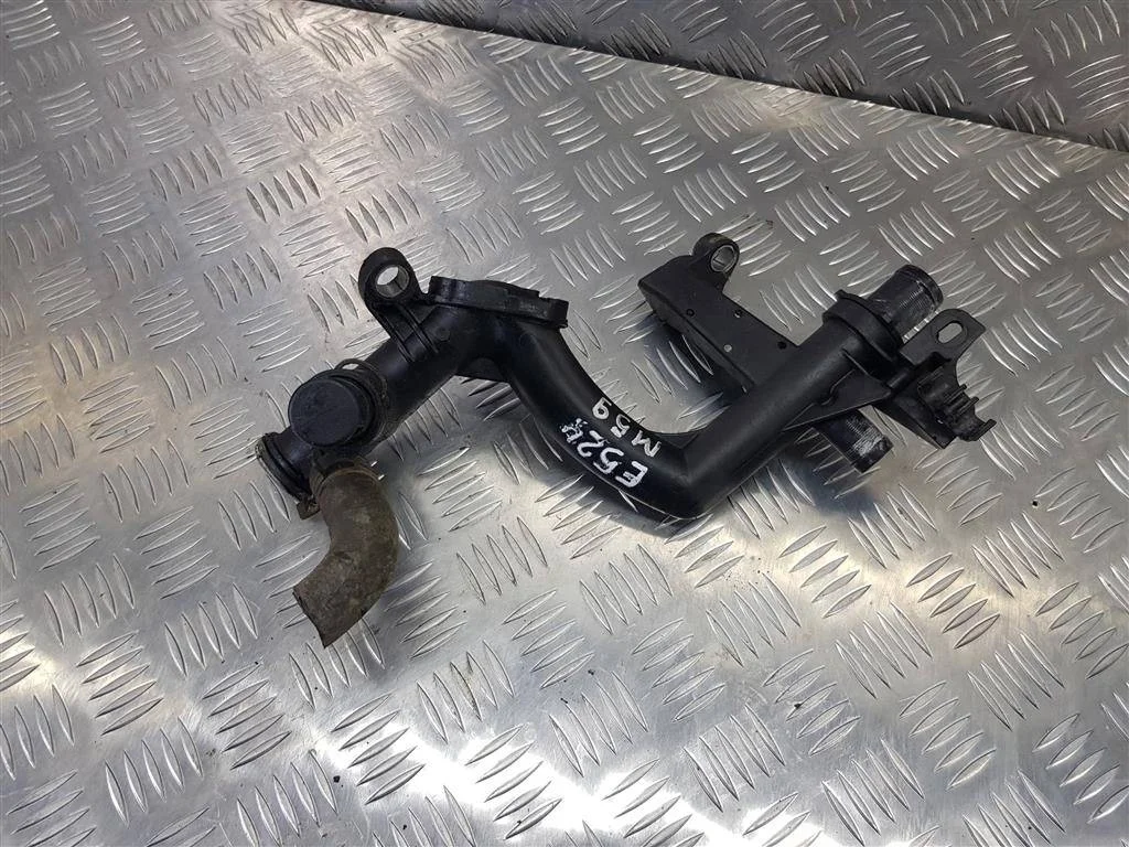 Патрубок системы охлаждения (Пластик) Peugeot Par