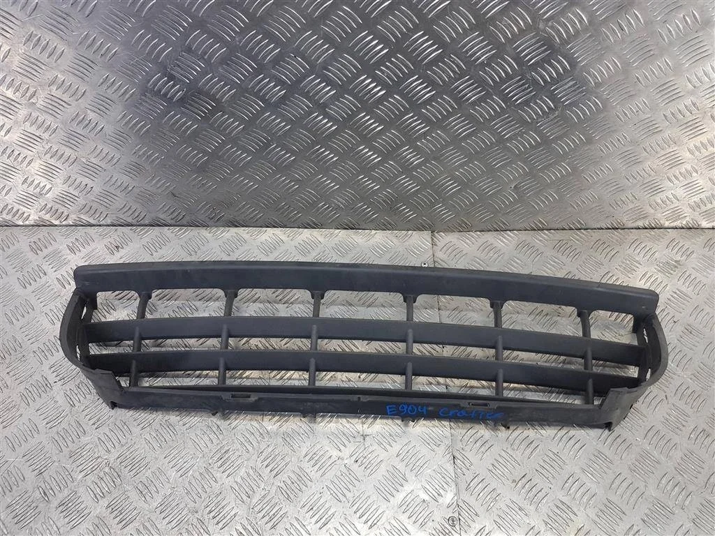 Решетка бампера Volkswagen Crafter I (2006—2011)