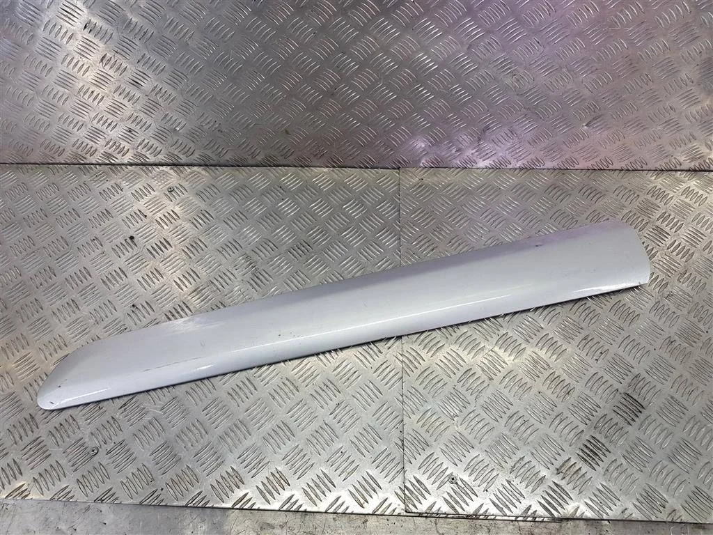 Накладка двери передней Citroen Berlingo II (2008