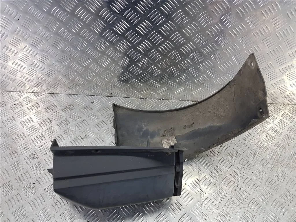 Клык заднего бампера левый Citroen Berlingo II (2