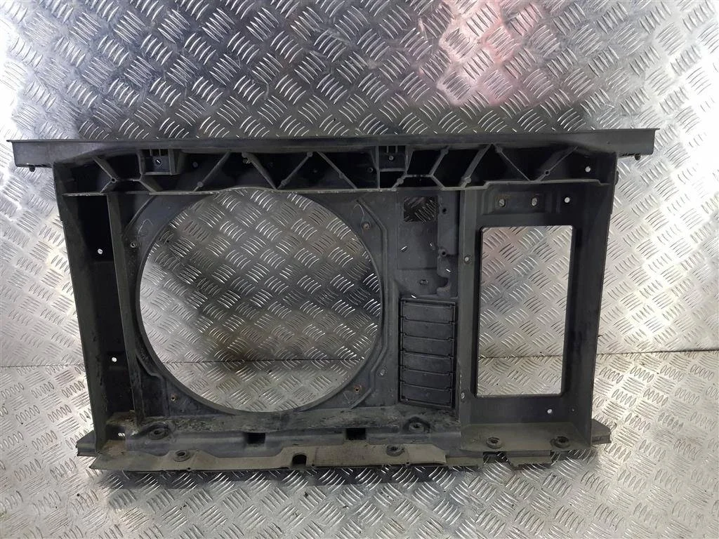 Панель передняя (Телевизор) Citroen Berlingo II (