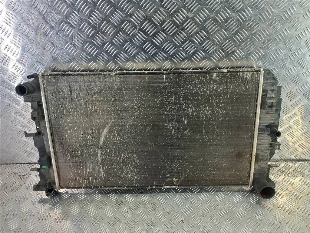 Радиатор основной Volkswagen Crafter I (2006—2011)