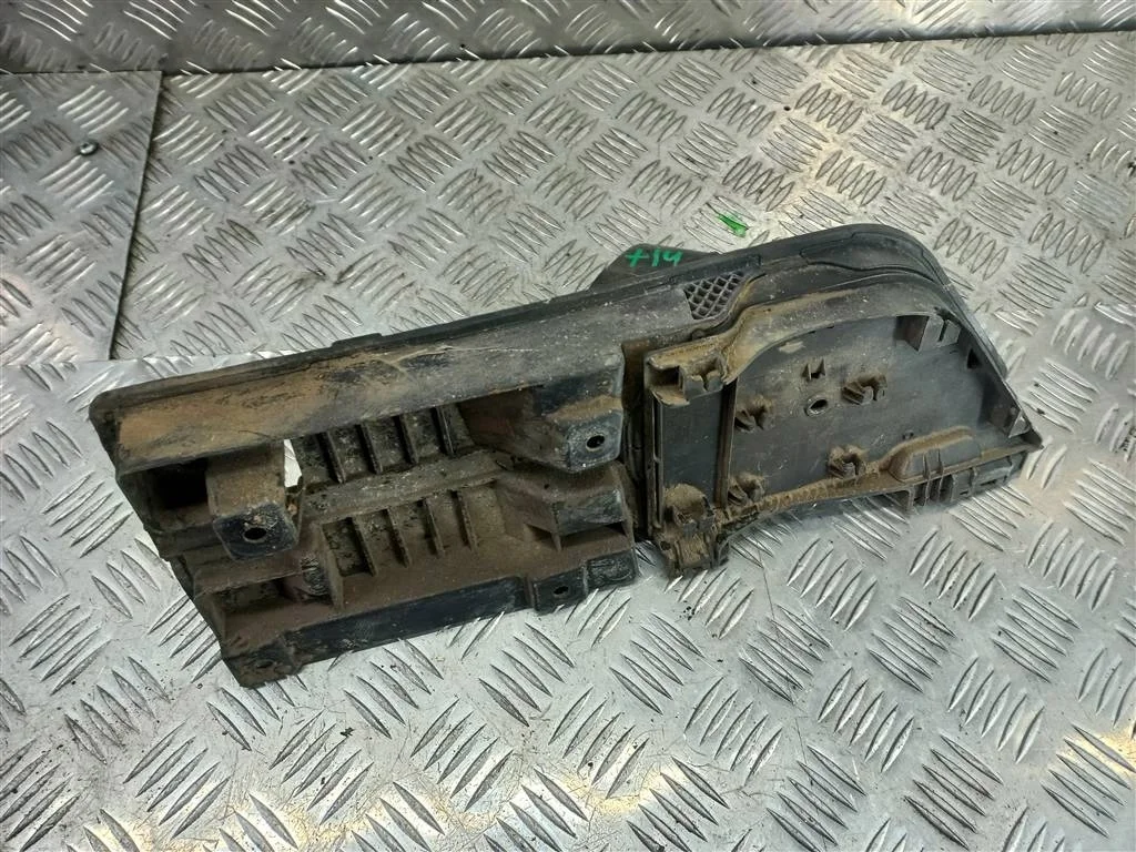 Лючок бензобака FORD Transit VIII (2013—2025)