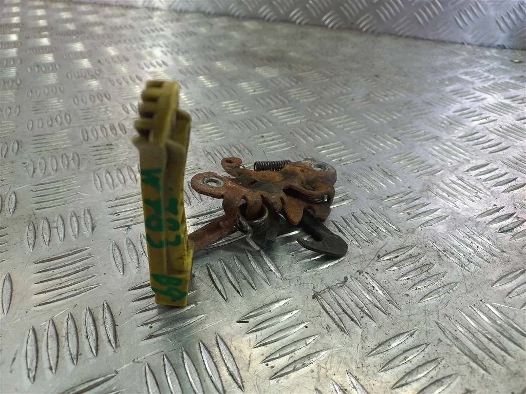 Замок капота Citroen Berlingo II (2008—2012)