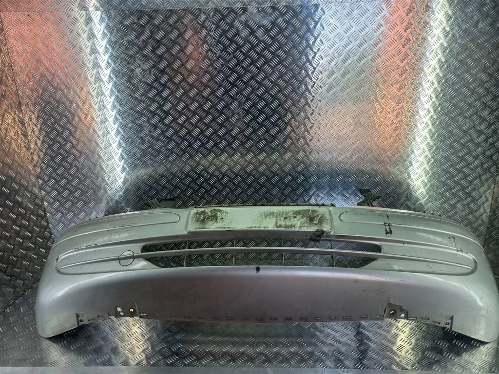 Бампер передний MERCEDES-BENZ Vito W639 (2003—201