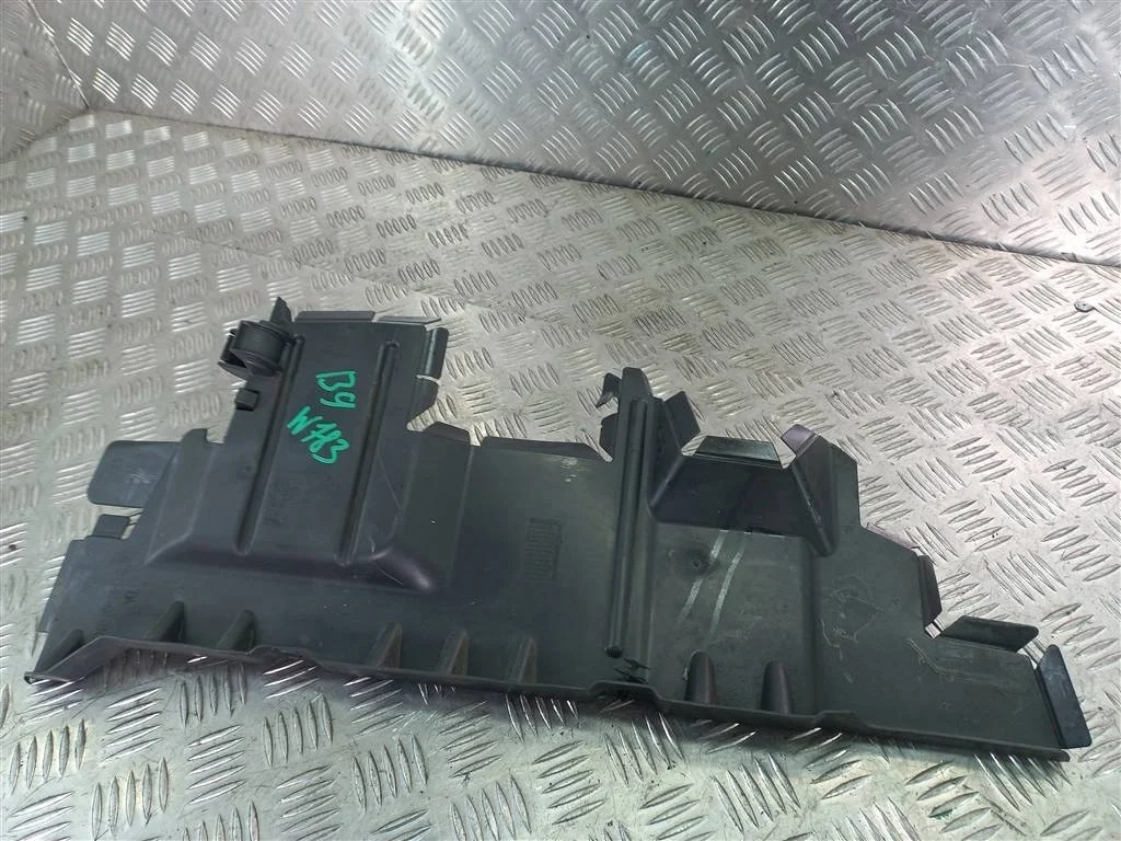 Дефлектор радиатора (Пыльник) Citroen Berlingo II