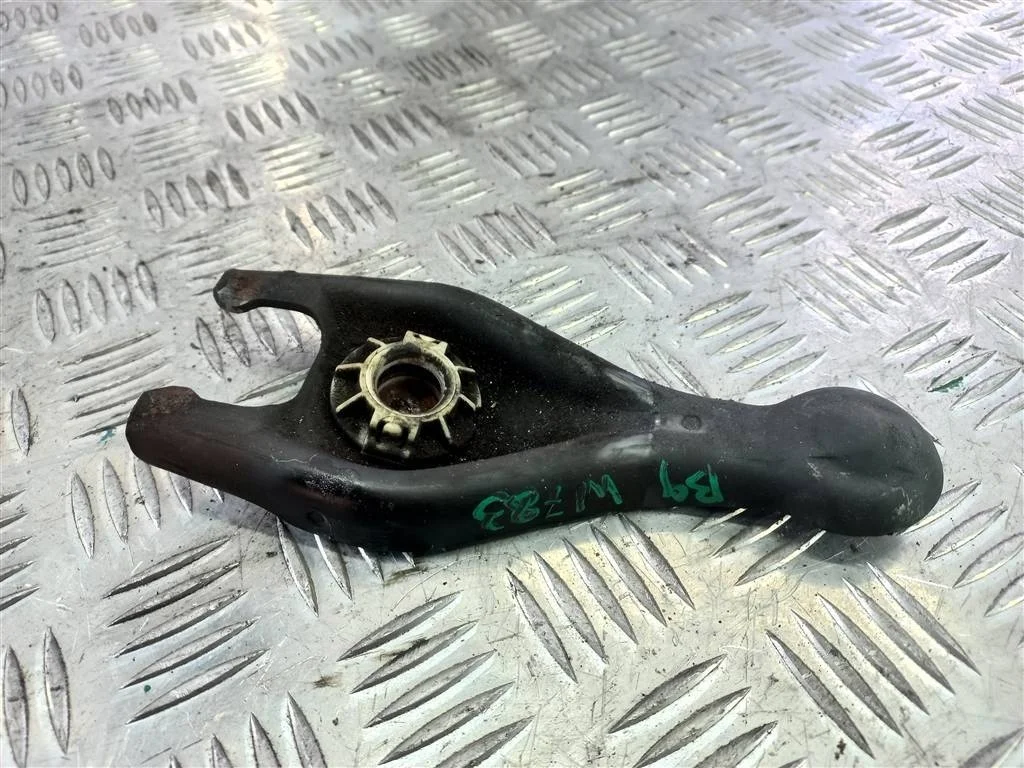 Вилка сцепления Citroen Berlingo II (2008—2012)