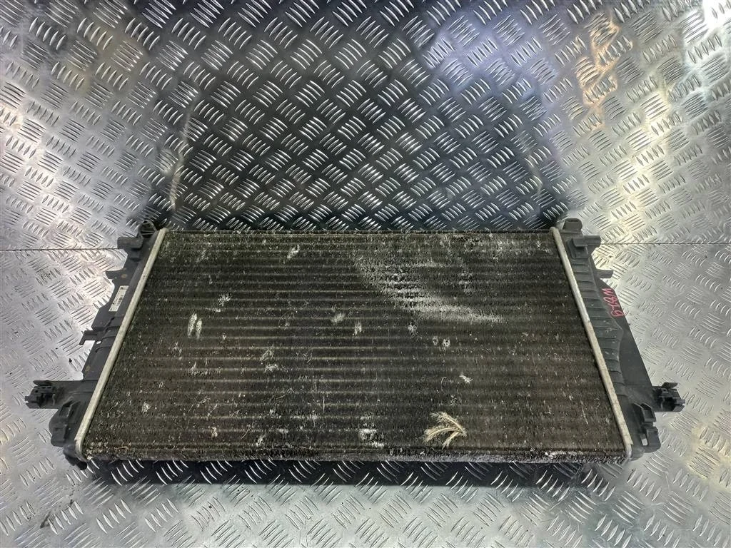 Радиатор основной Volkswagen Crafter I (2006—2011)