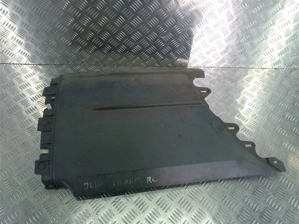 Молдинг кузова левый (Наружний) FORD Transit VIII